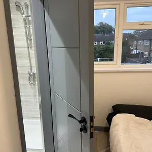  Guest house Hillingdon Residency United Kingdom